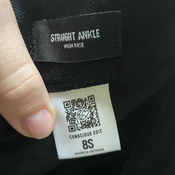 Express Black High-Rise Straight Ankle Pants - Picture 6 of 8